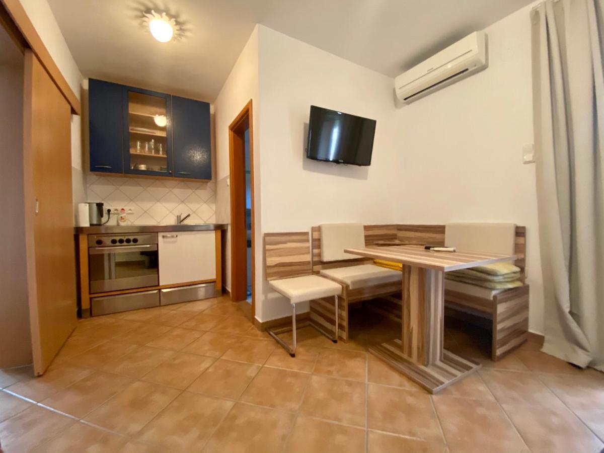 Apartments Grozdana Gradac  Exterior foto