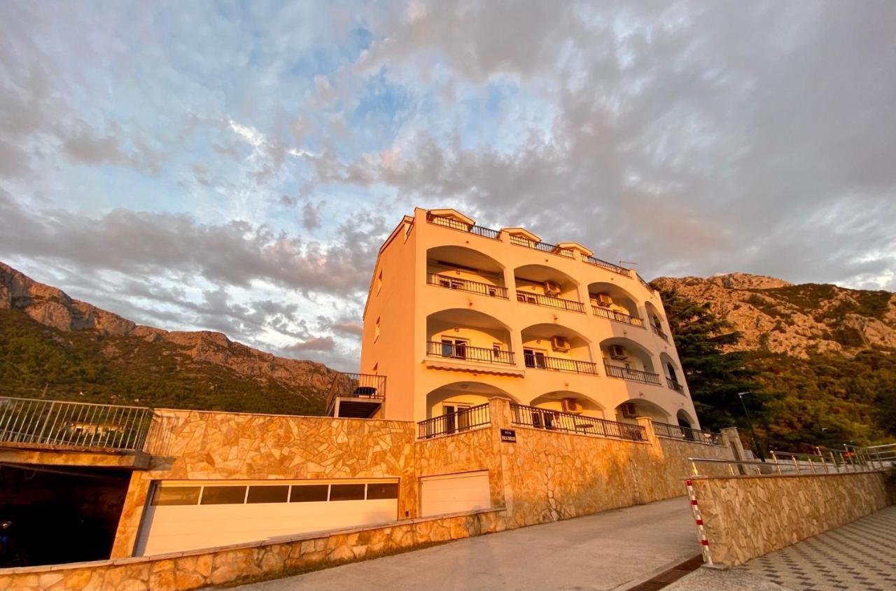 Apartments Grozdana Gradac  Exterior foto